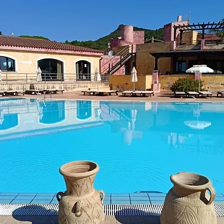 Σπίτι διακοπών Luca Portocorallo Porto Corallo